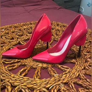 Aldo, Size 7 - Red Heel Pumps